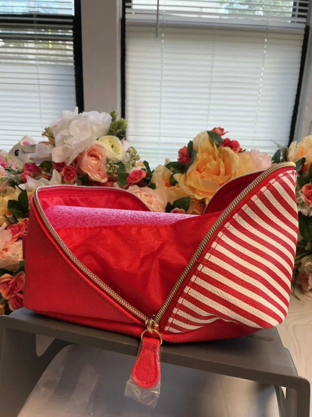 Shiseido Ginza Tokyo Red Cream Geometric Cosmetic Pouch